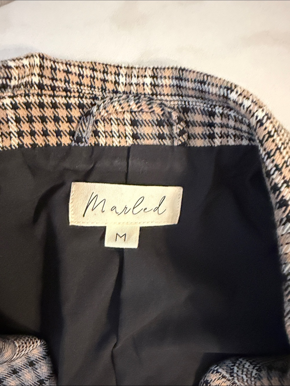 Marled Plaid Blazer in Beige and Black - Picture 2 of 6